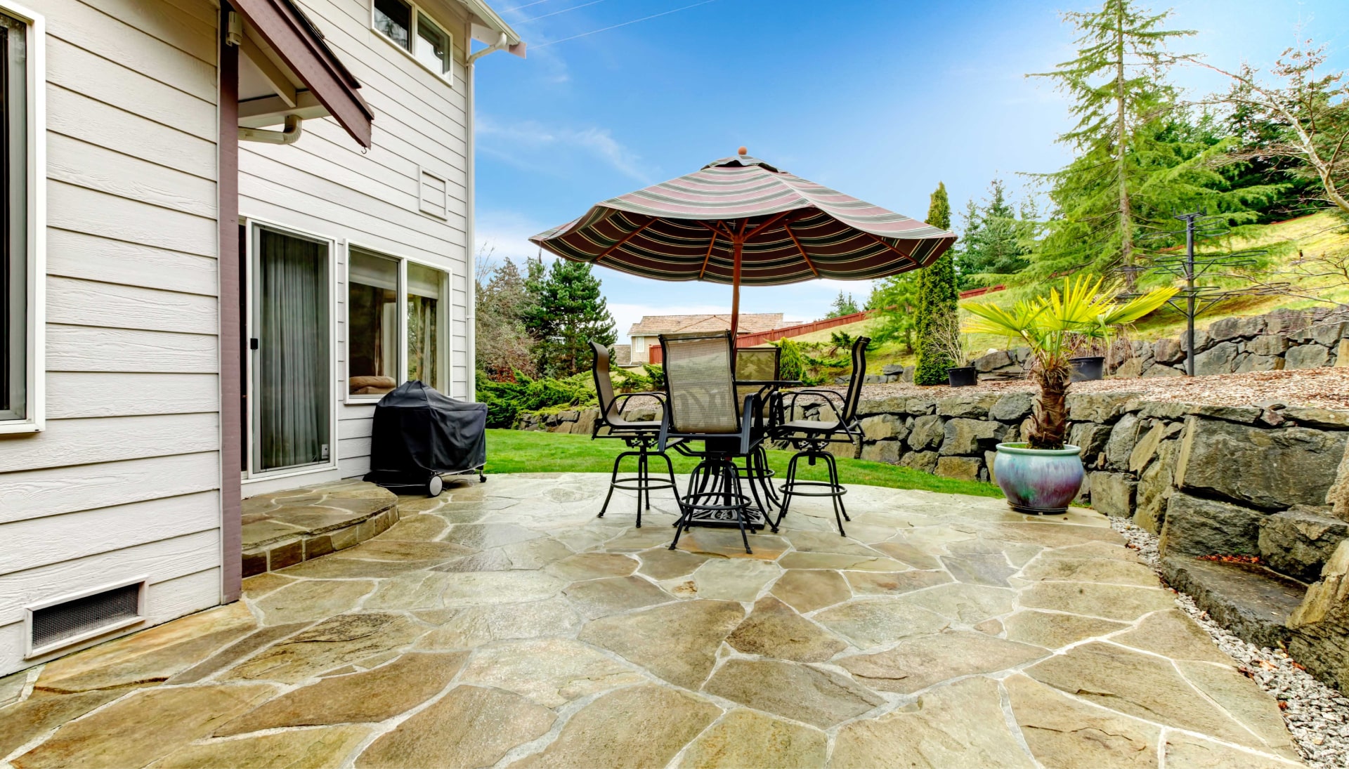 Beautifully Textured and Patterned Concrete Patios in Temecula, California